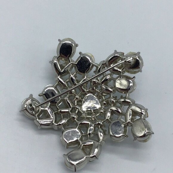 Crown Trifari Clear Rhinestone White Faux Pearl - Picture 4 of 4